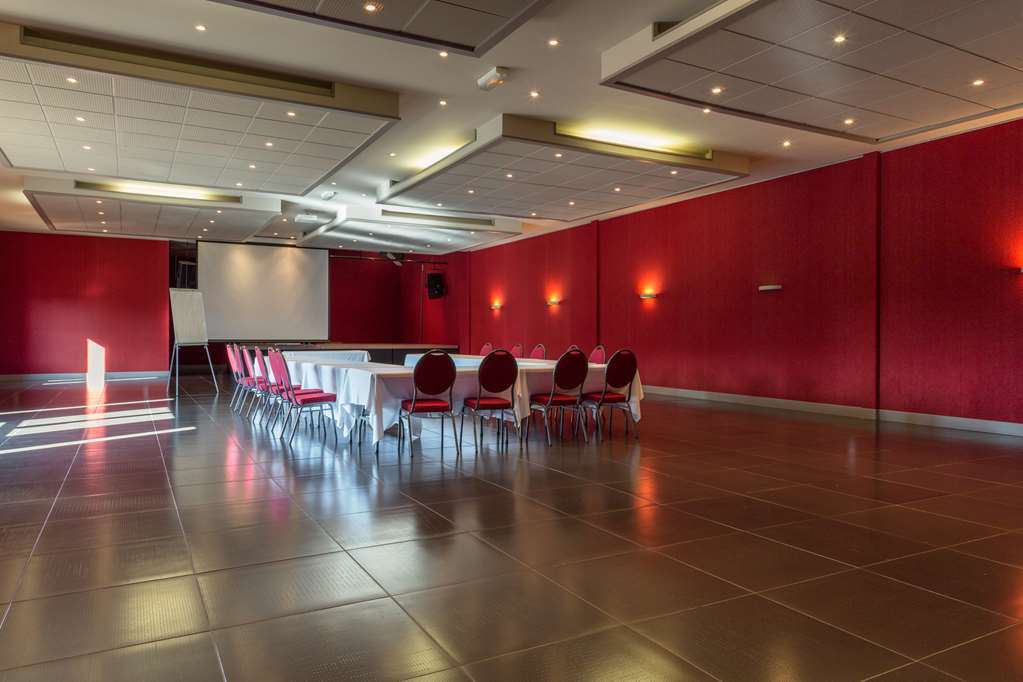 Hotel Confort Le Moulin Rouge Террассон Удобства фото